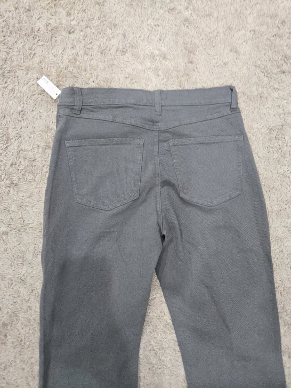 NWT Amazon Essentials Men's Straight-Fit Stretch Chino Pants Charcoal 30x34 - Picture 3 of 5